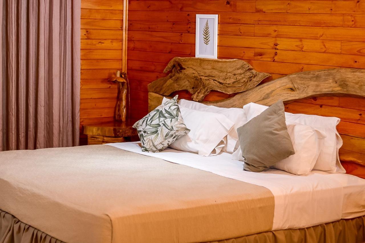 Tupa Lodge Puerto Iguazu Exterior photo